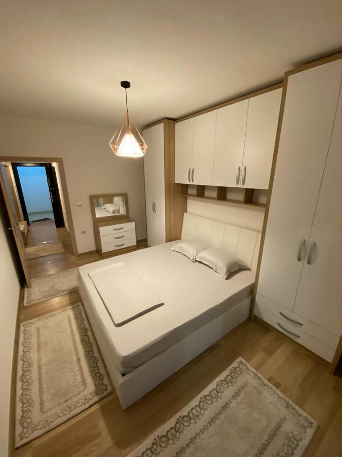 Violin 2 Bedroom Apartment Downtown Prizren Extérieur photo